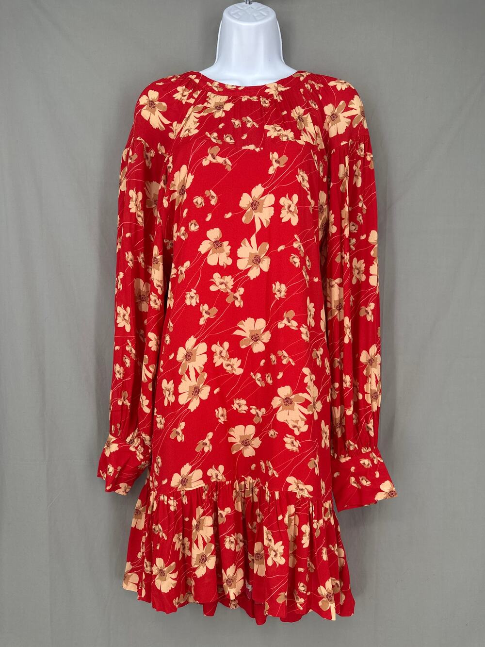 Tyler Boe Dress Small Red Floral Knee Length Fiona Crepe Drop Waist Cottage Boho